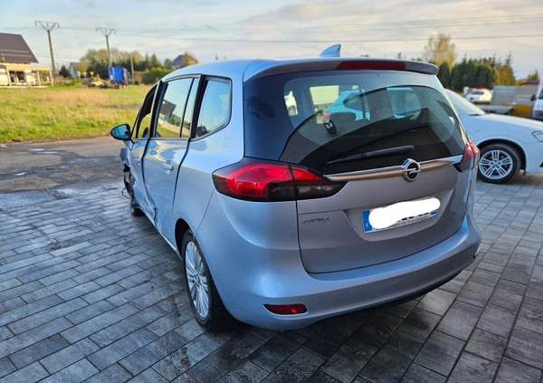 Opel Zafira cena 24900 przebieg: 110000, rok produkcji 2016 z Września małe 154